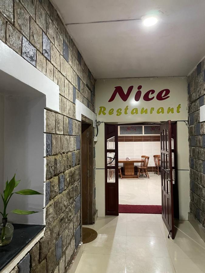 Hotel Caveri Madikeri Bagian luar foto