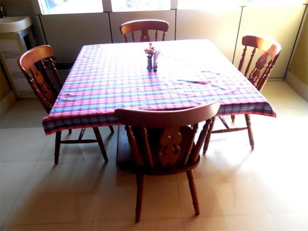 Hotel Caveri Madikeri Bagian luar foto